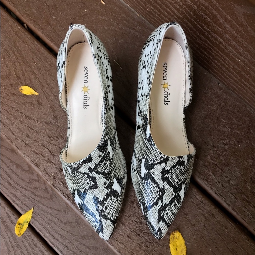 New Seven Dials Snakeskin Heels - Picture 4 of 5